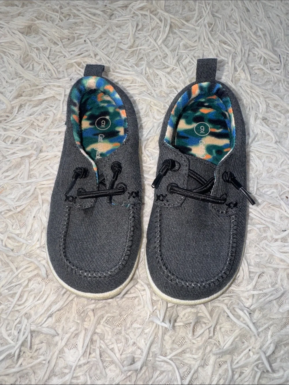 Cat & Jack Dark Gray Slip-On Sneakers with Colorful Camouflage Lining